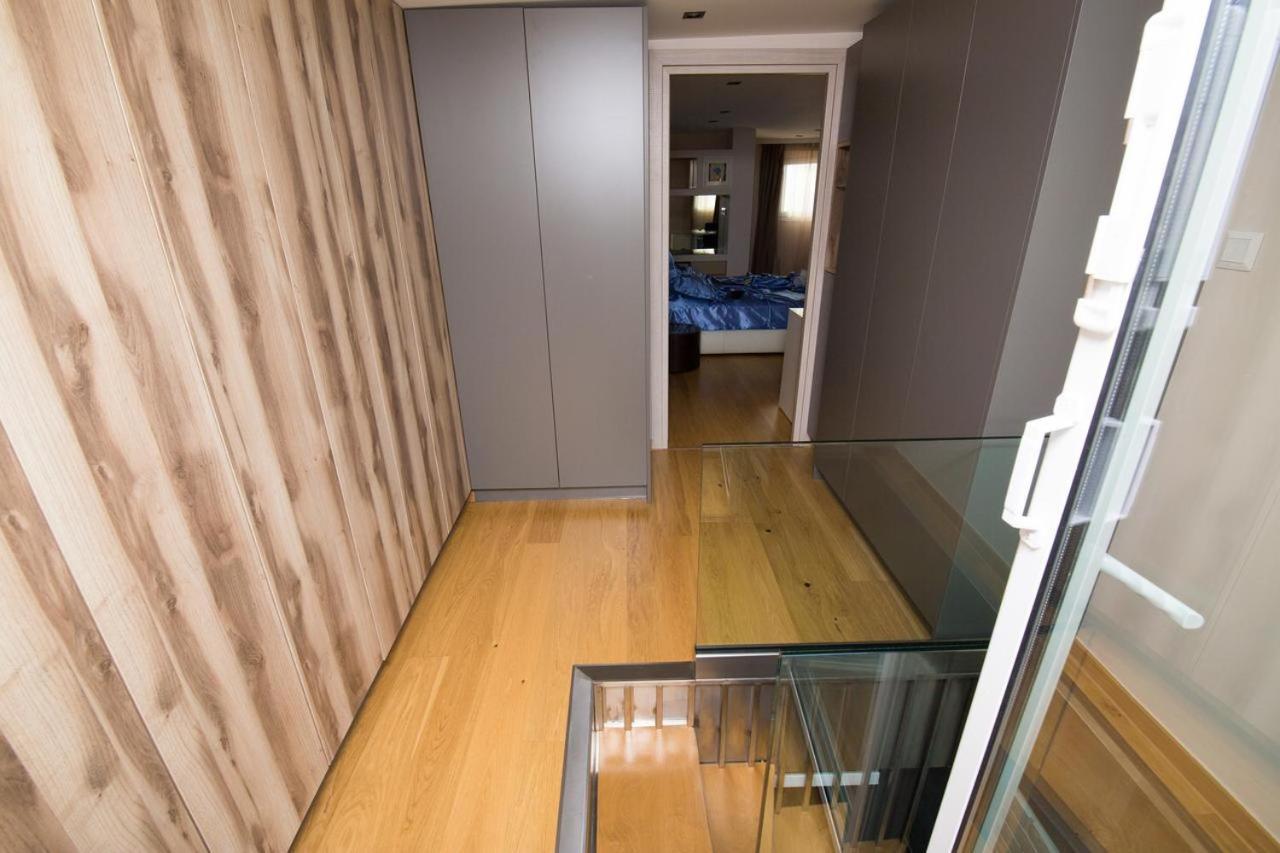 Helen Luxury Loft Design Meisonette-Apartment Αθήνα Εξωτερικό φωτογραφία