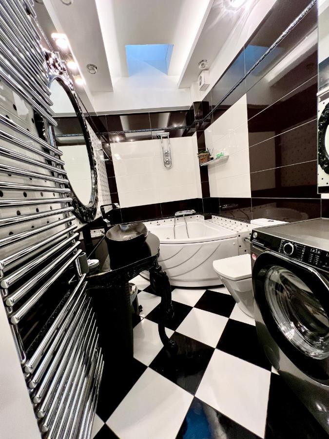 Helen Luxury Loft Design Meisonette-Apartment Αθήνα Εξωτερικό φωτογραφία
